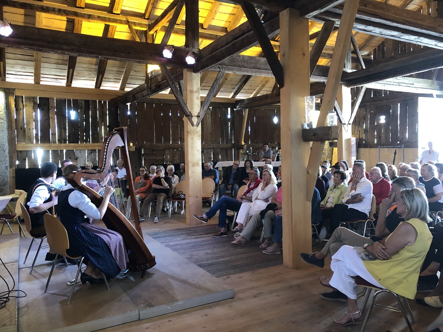 Ein Konzert im Mieminger Kulturstadel