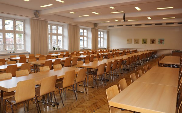 Speisesaal im Bildungszentrum LLA Imst